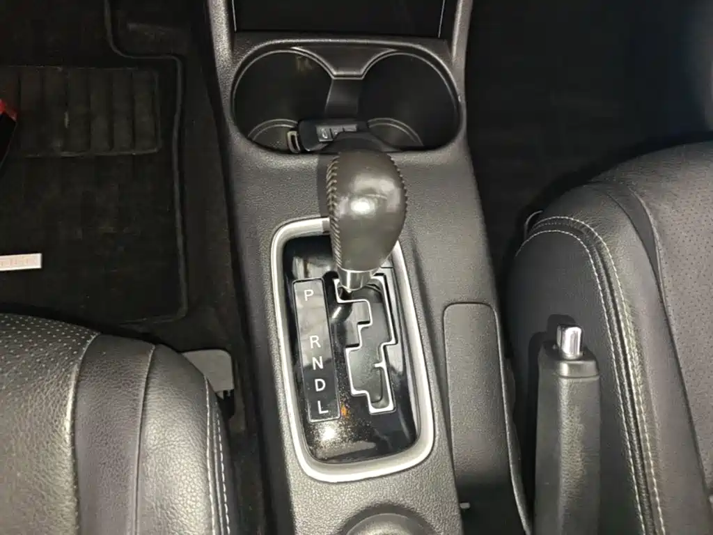 Mitsubishi Outlander 2017 — фото 14