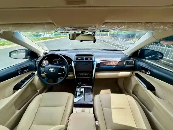 Toyota Camry 2016