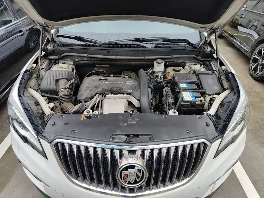 Buick Envision Plus 2017 — фото 11