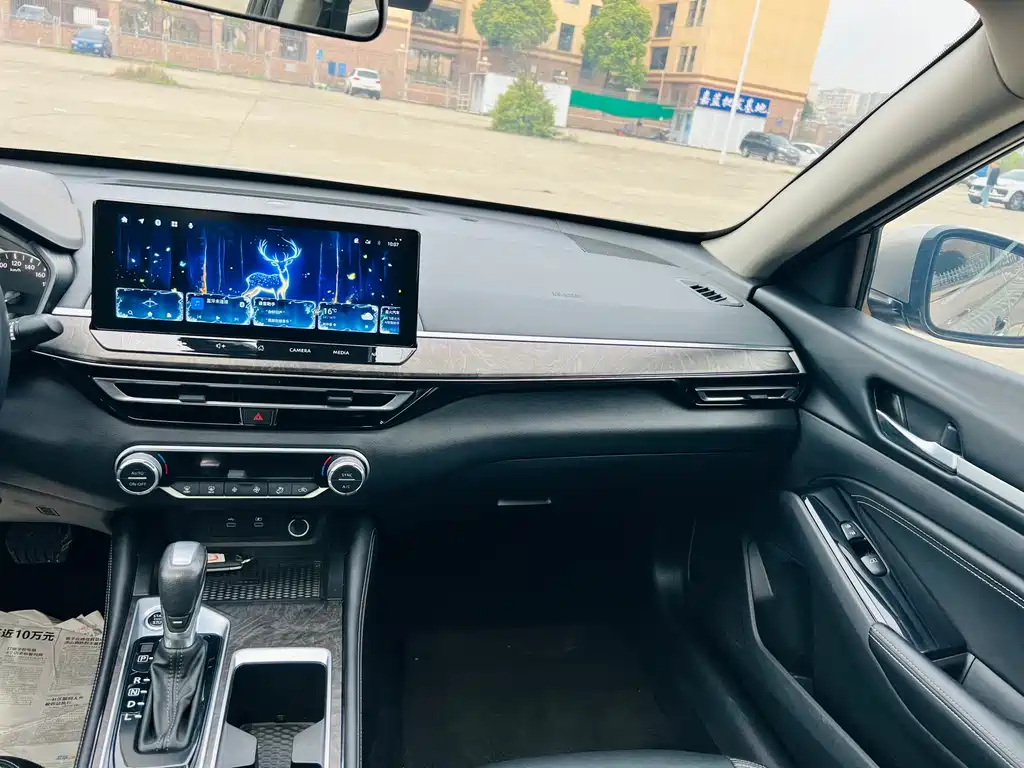 Nissan Teana 2023 — фото 10