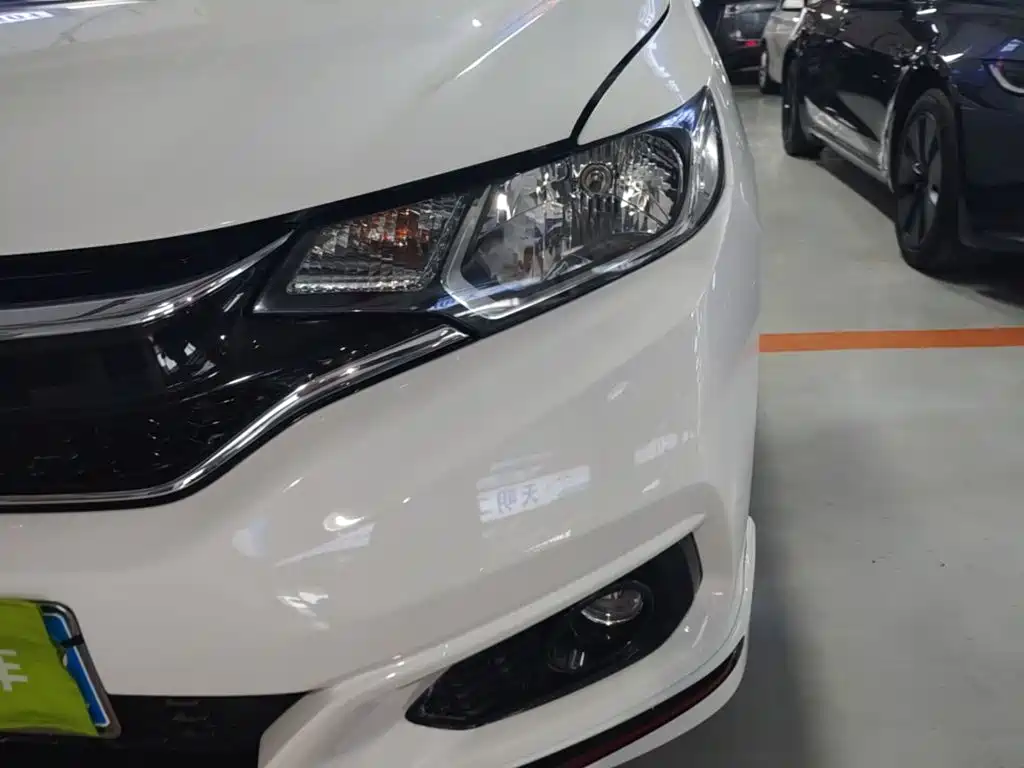 Honda Fit 2018 — фото 24