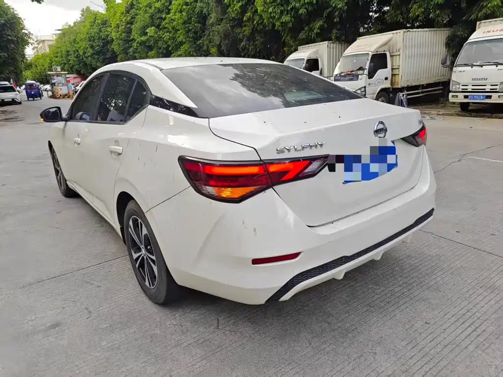 Nissan Sylphy 2022 — фото 11