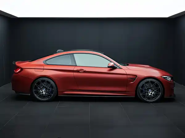 BMW M4 2019