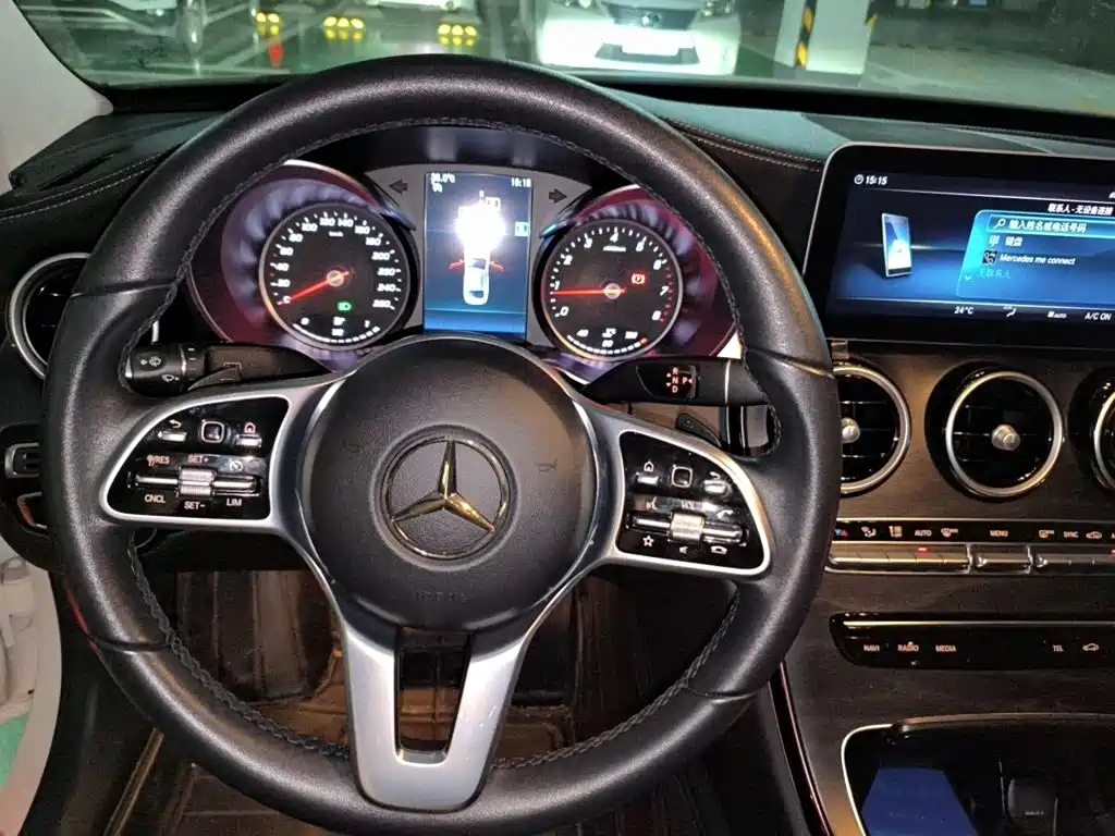 Mercedes-Benz C-Class 2019 — фото 6