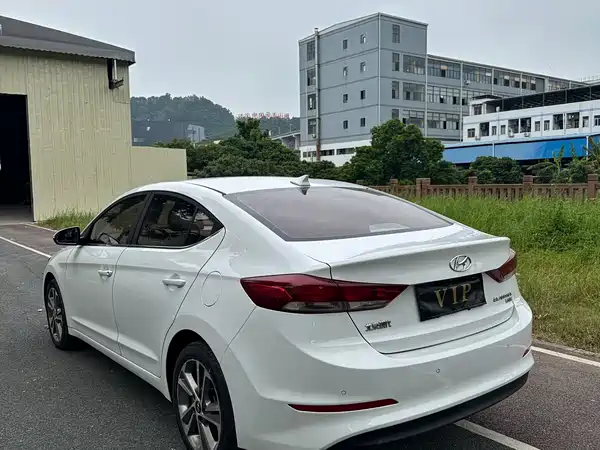 Hyundai Celesta 2017