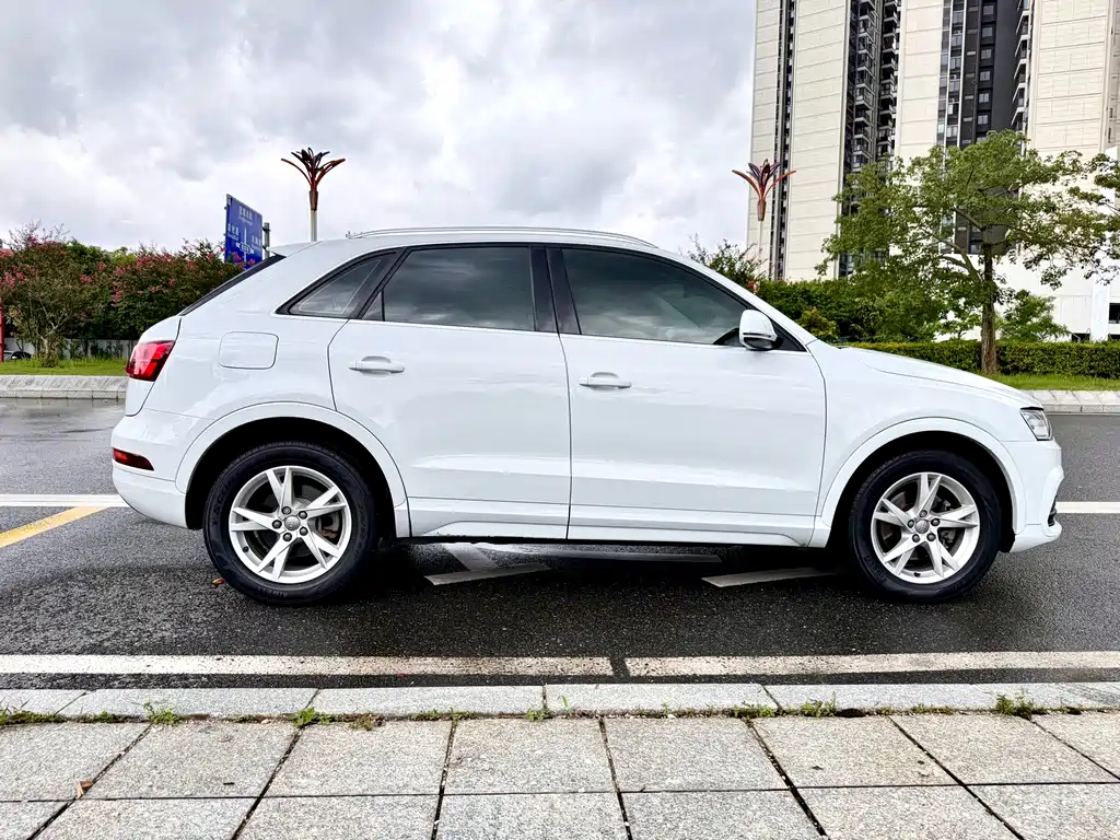 Audi Q3 2017