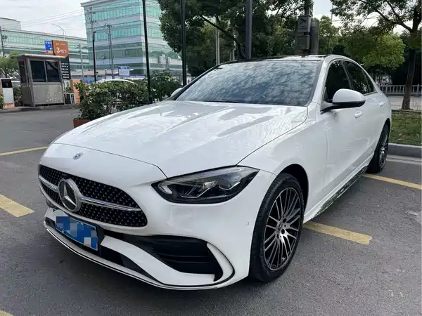 Mercedes-Benz C-Class 2022