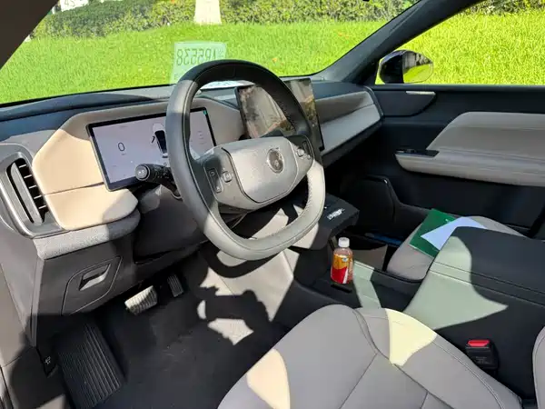 Volvo XC70 Plug-In Hybrid 2025