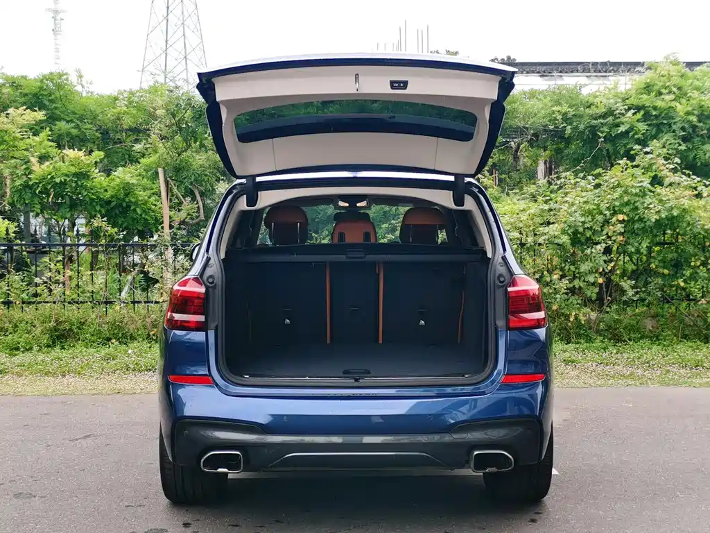 BMW X3 2021