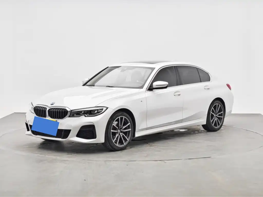 BMW 3 Series 2021 — фото 1