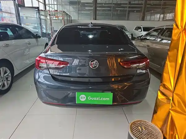 Buick Regal 2019