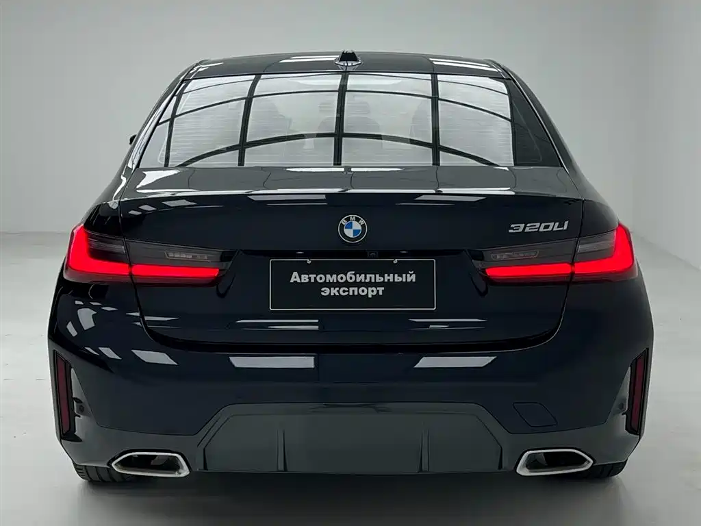BMW 3 Series 2023 — фото 11