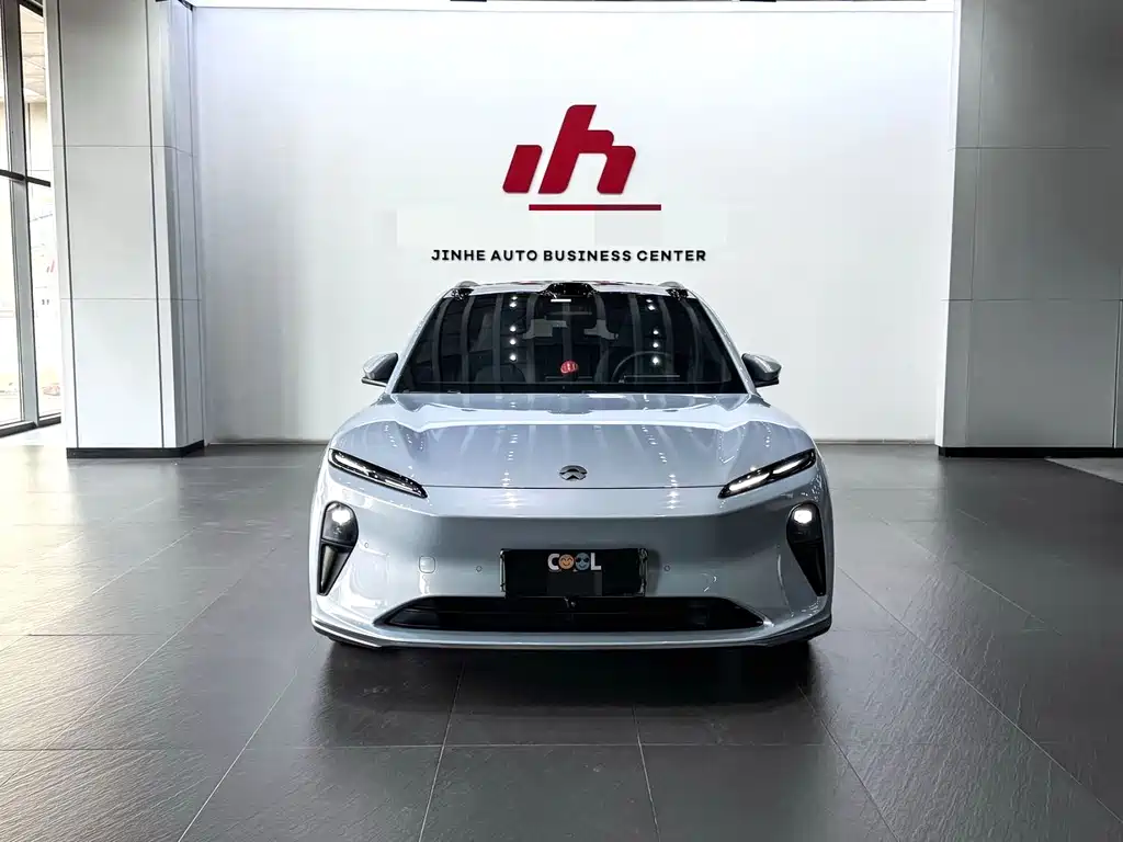 NIO ET5T 2024