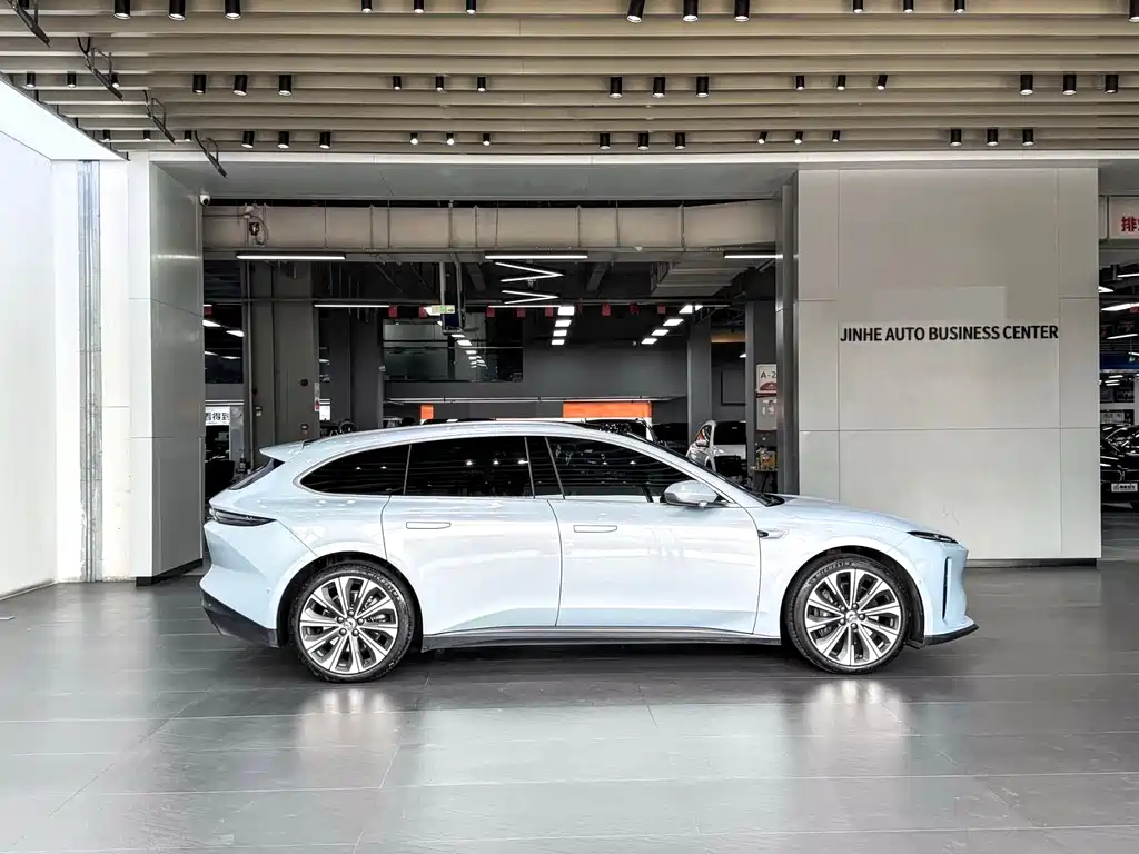 NIO ET5T 2024 — фото 10