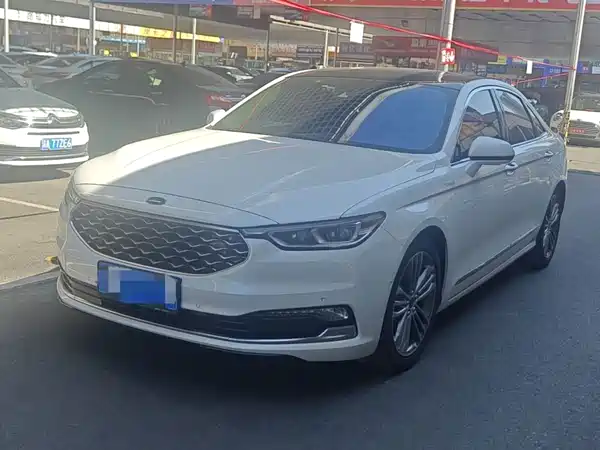Ford Taurus 2021