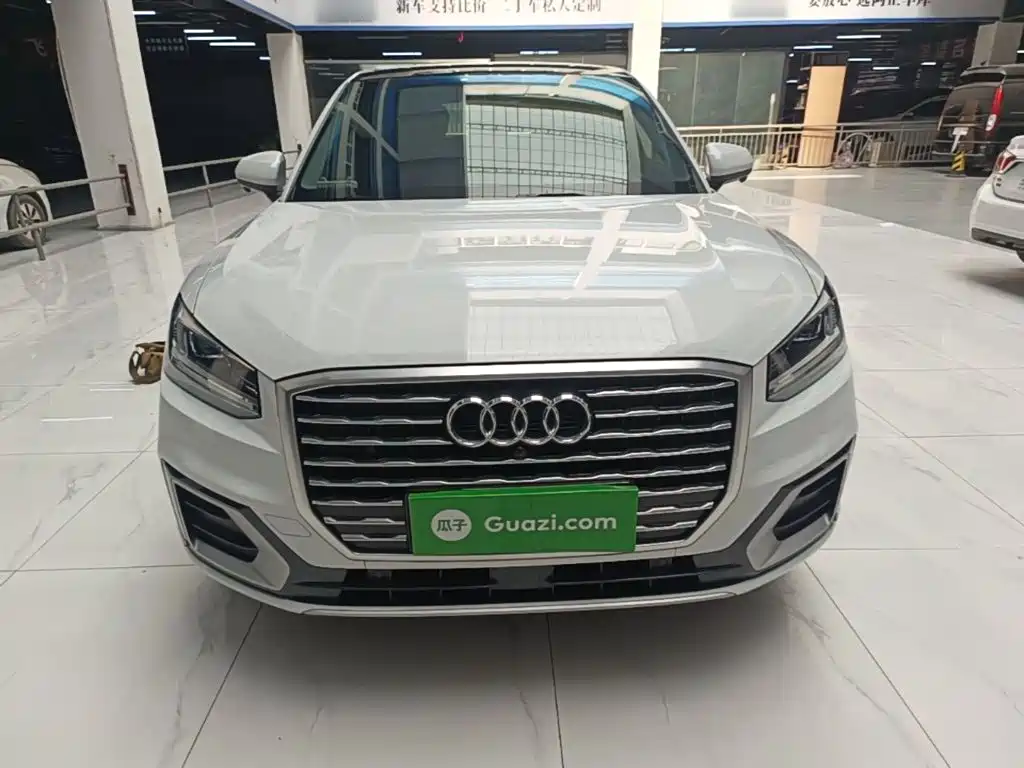 Audi Q2L 2021