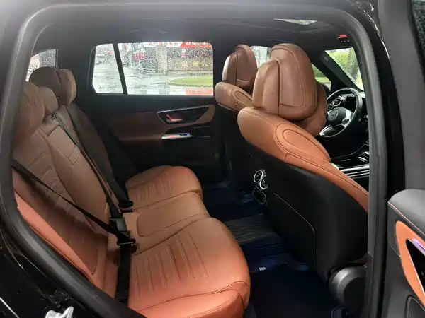 Mercedes-Benz GLC 2024