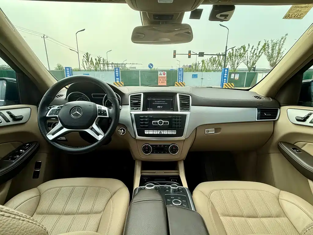 Mercedes-Benz GL-Class 2015