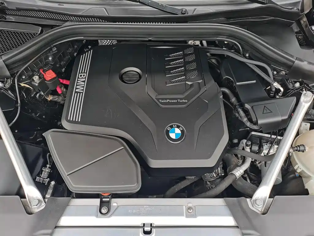 BMW X4 2021 — фото 25