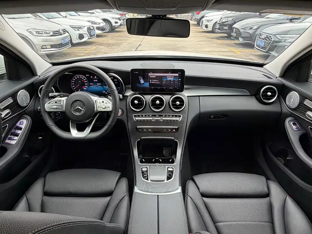 Mercedes-Benz C-Class 2021 — фото 15