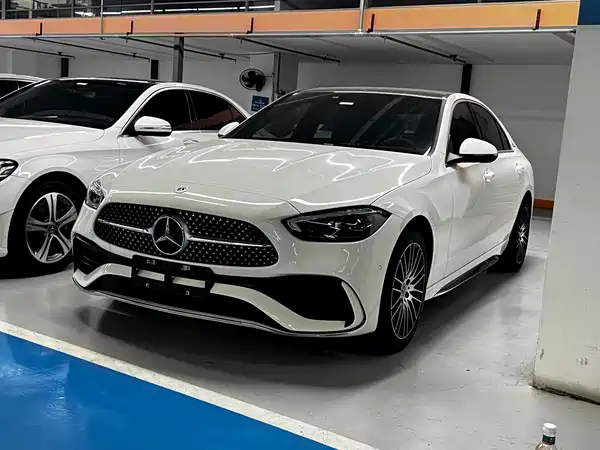 Mercedes-Benz C-Class 2024