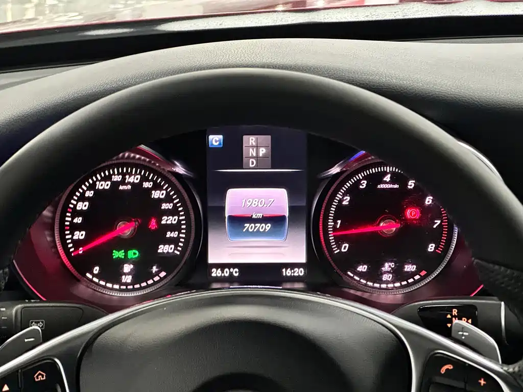 Mercedes-Benz C-Class 2018 — фото 18