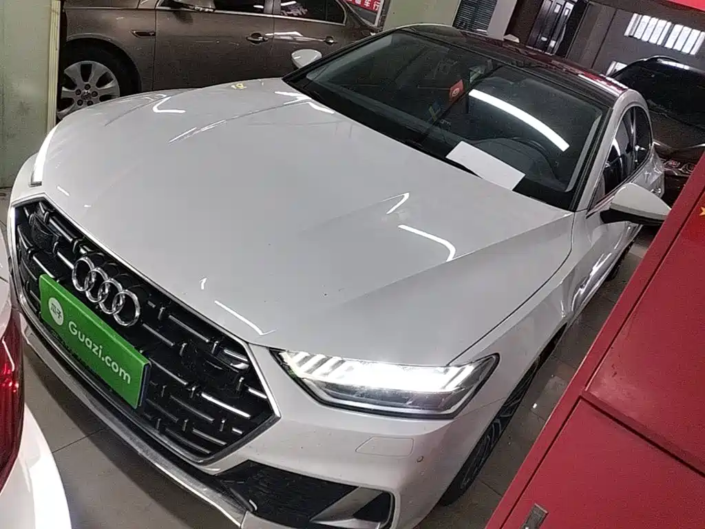 Audi A7L 2025 — фото 2