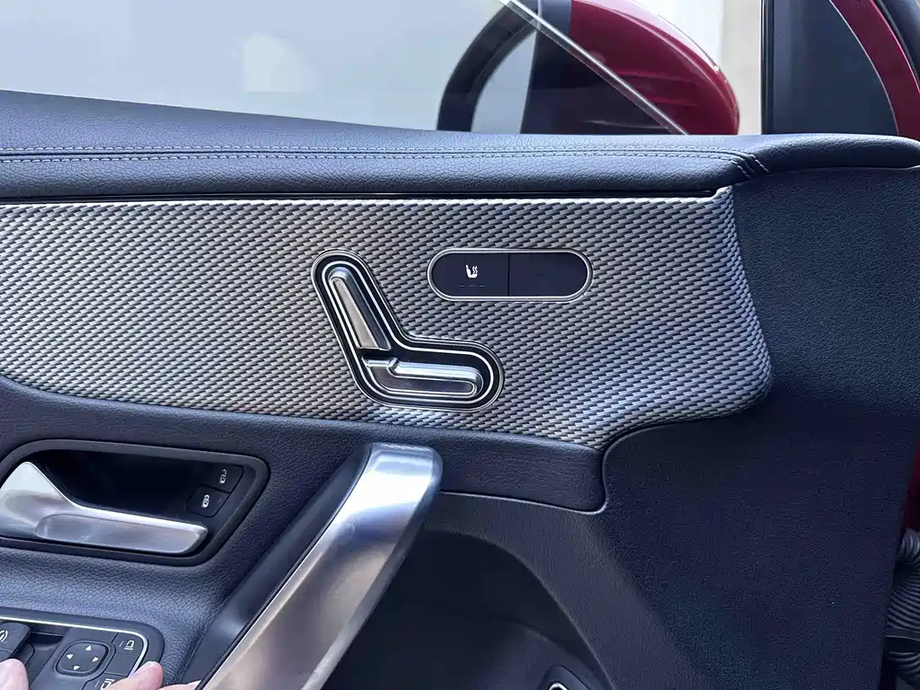 Mercedes-Benz A-Class 2022 — фото 20