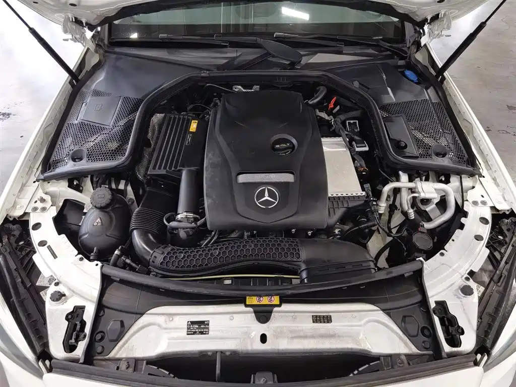 Mercedes-Benz C-Class 2019
