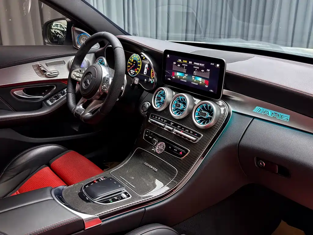 Mercedes-Benz C-Class AMG 2016 — фото 10