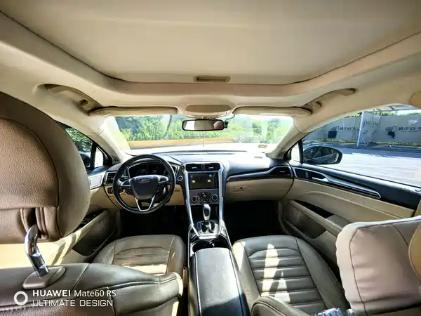 Ford Mondeo 2014