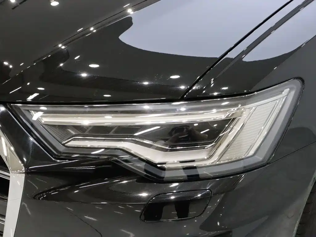 Audi A6L 2025 — фото 16