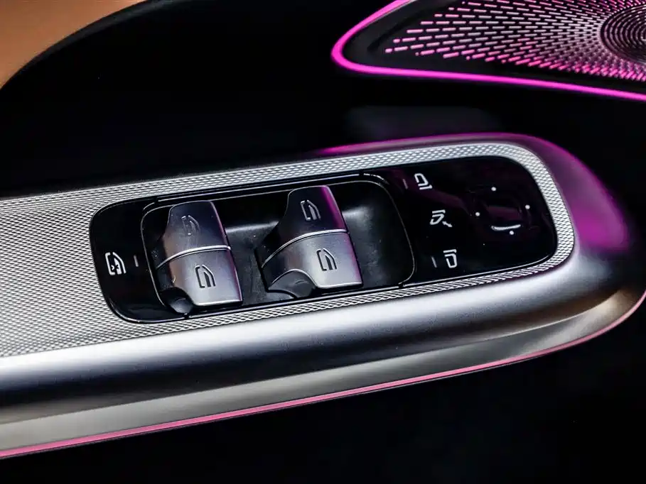 Mercedes-Benz E-Class 2026 — фото 17