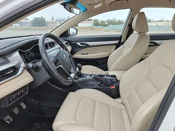 Geely Emgrand 2019