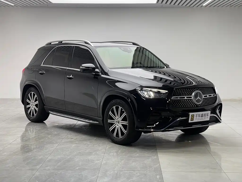 Mercedes-Benz GLE 2025