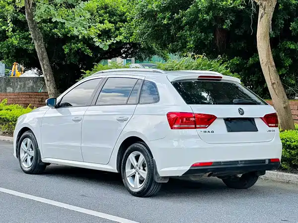Volkswagen Gran Lavida 2013