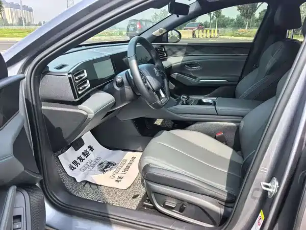 BYD Qin L 2025
