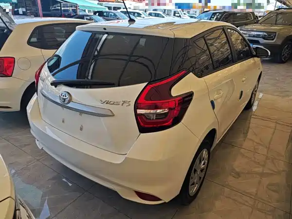 Toyota Vios FS 2022
