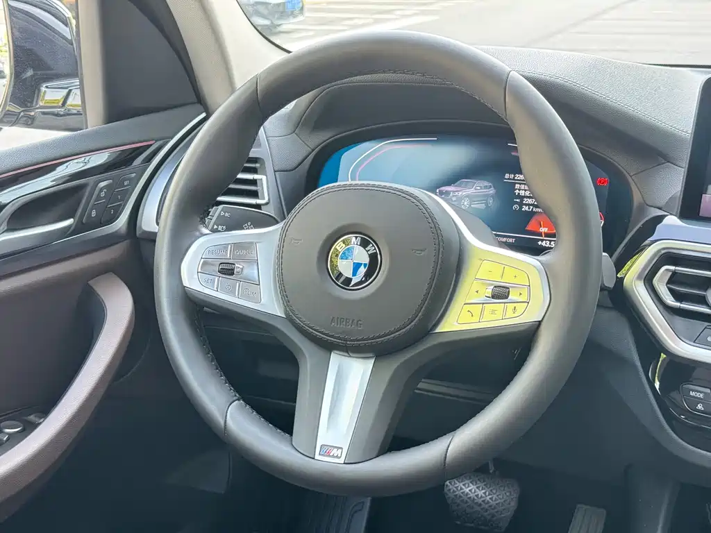 BMW X3 2024 — фото 18
