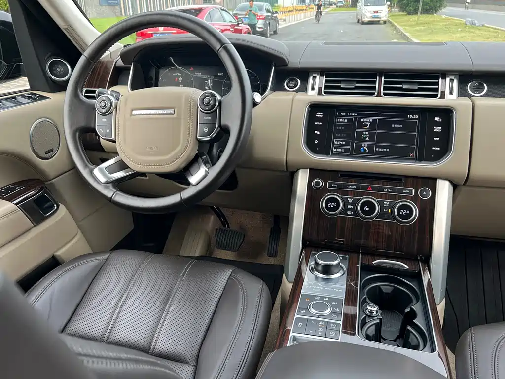 Land Rover Range Rover 2014 — фото 16