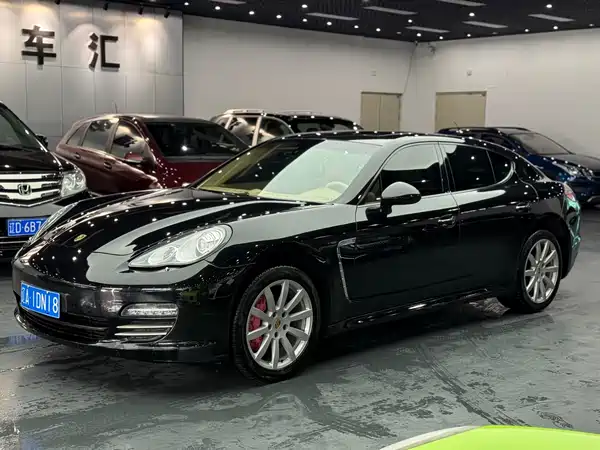 Porsche Panamera 2011