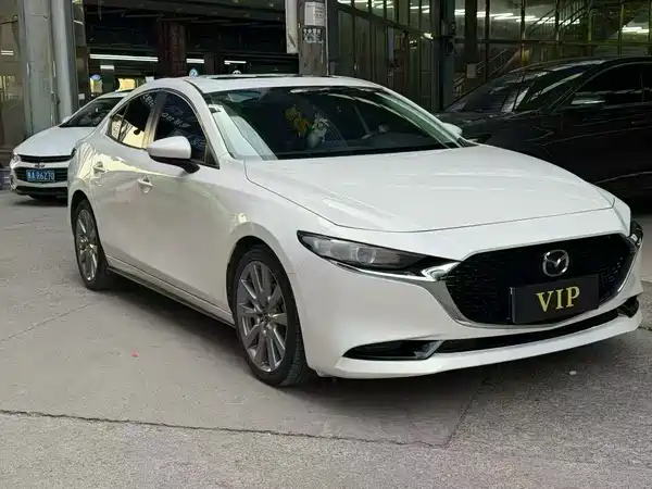 Mazda 3 Axela 2020