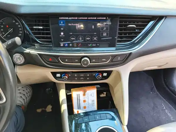 Buick Regal 2021