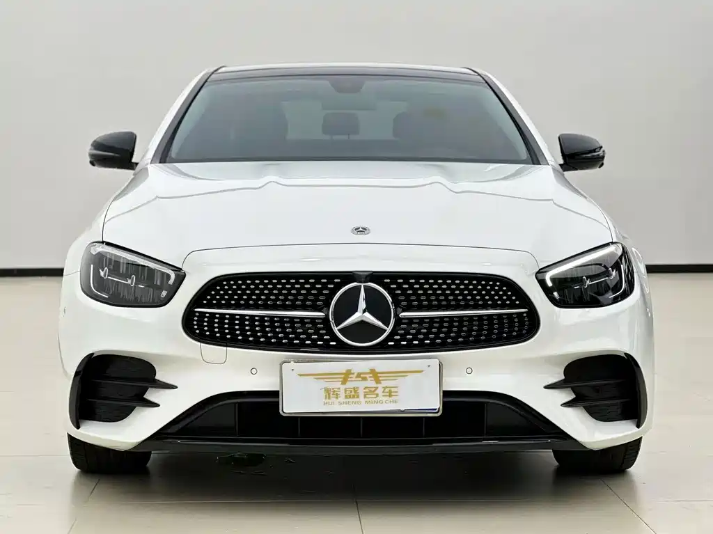 Mercedes-Benz E-Class 2024