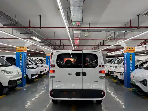 Maxus Dana V1L 2026