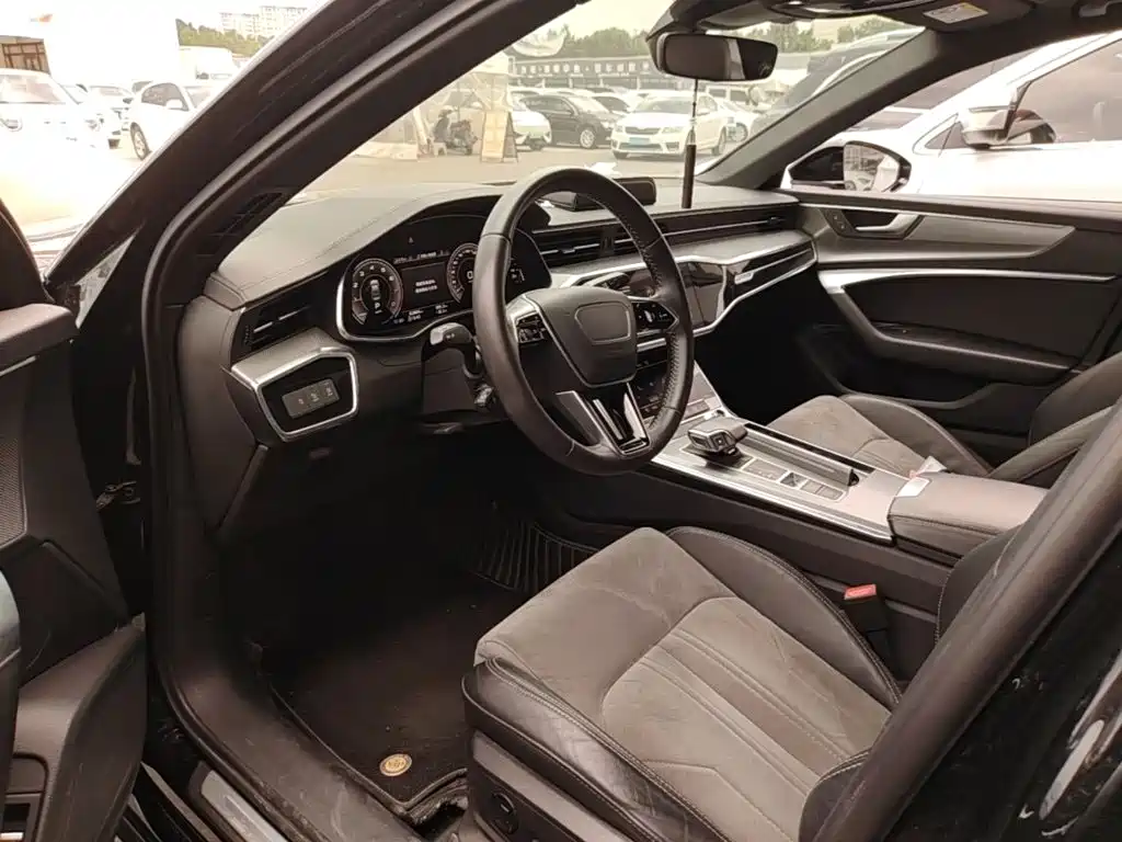 Audi A6L 2021 — фото 15