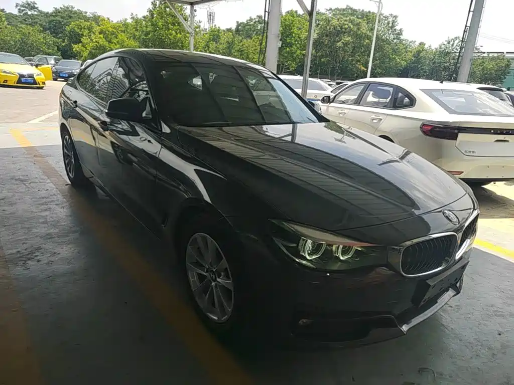 BMW 3 Series GT 2017 — фото 4