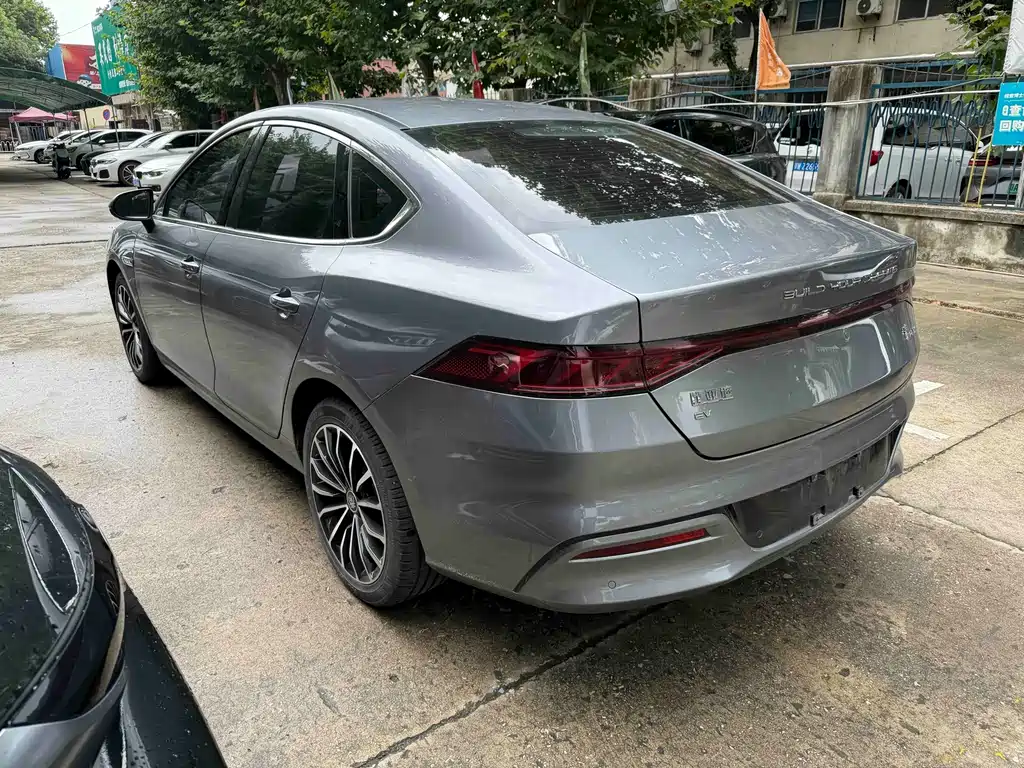 BYD Qin PLUS 2022 — фото 8