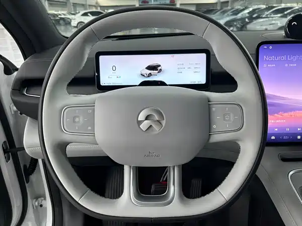 NIO ES6 2025