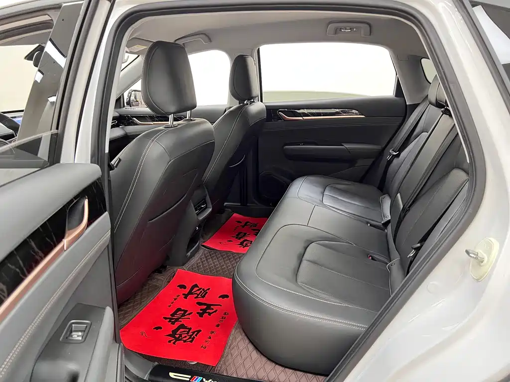 Wuling Starlight 2025 — фото 16